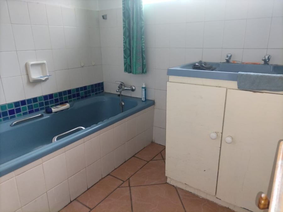 4 Bedroom Property for Sale in Bodorp North West